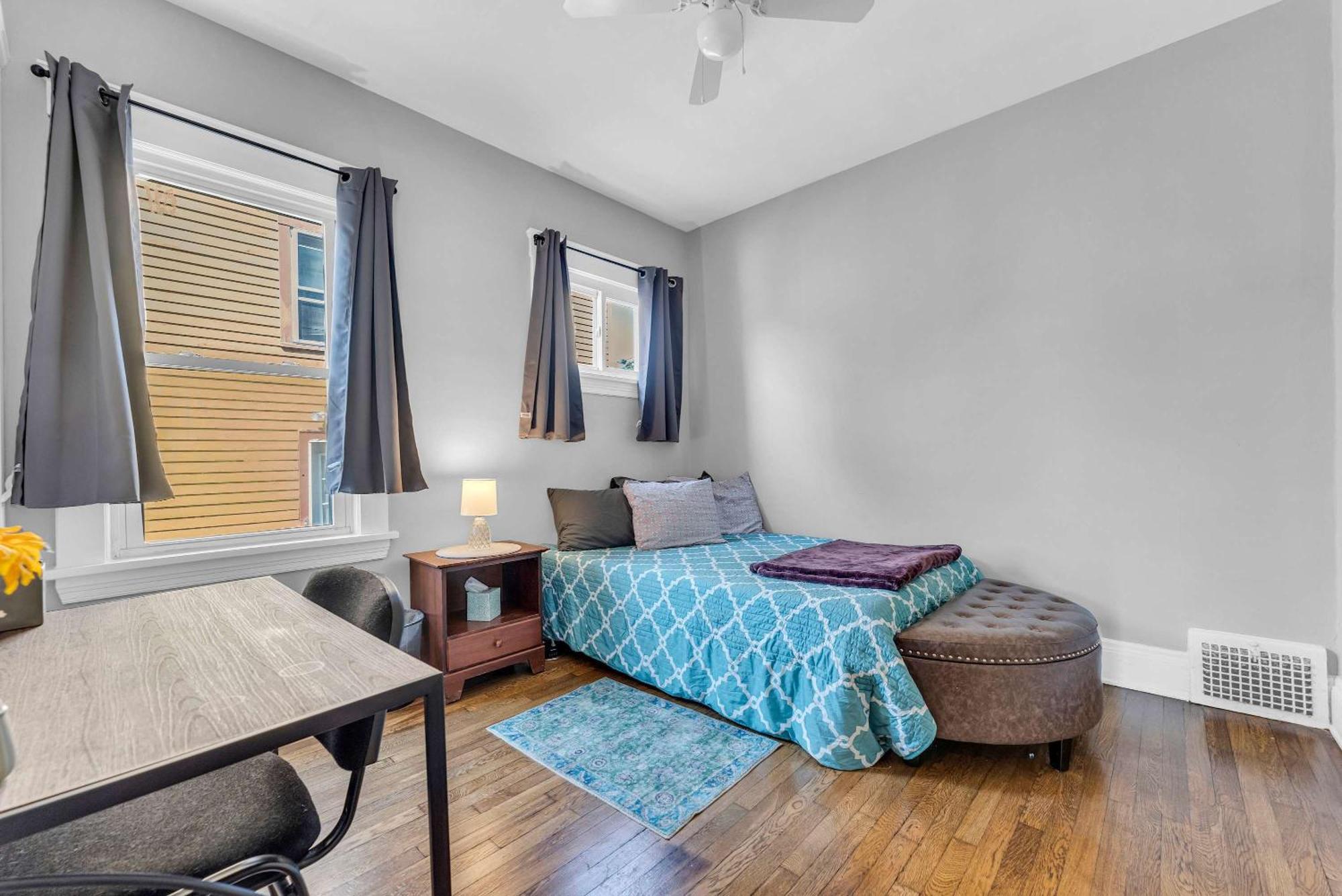 Beautifully Remodeled Duplex Apt In West Blvd Cleveland Exteriér fotografie